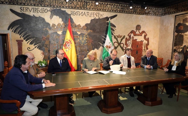 Renuevan el convenio para que Cáritas use gratis el Palacio de Congresos Adolfo Suárez de Marbella en Navidad