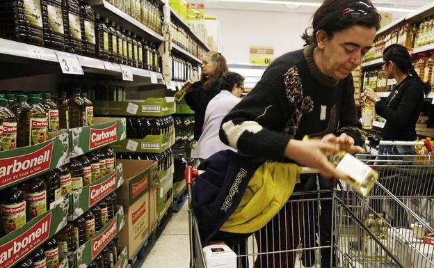 El pan, los productos lácteos y el aceite, claves para explicar el alza de la inflación