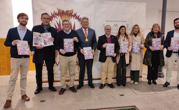 Las cofradías de Vélez-Málaga lanzan un cómic para acercar la Semana Santa a los más jóvenes