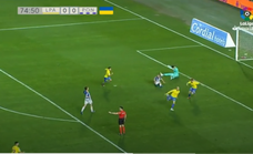 Sandro afianza a Las Palmas en el liderato
