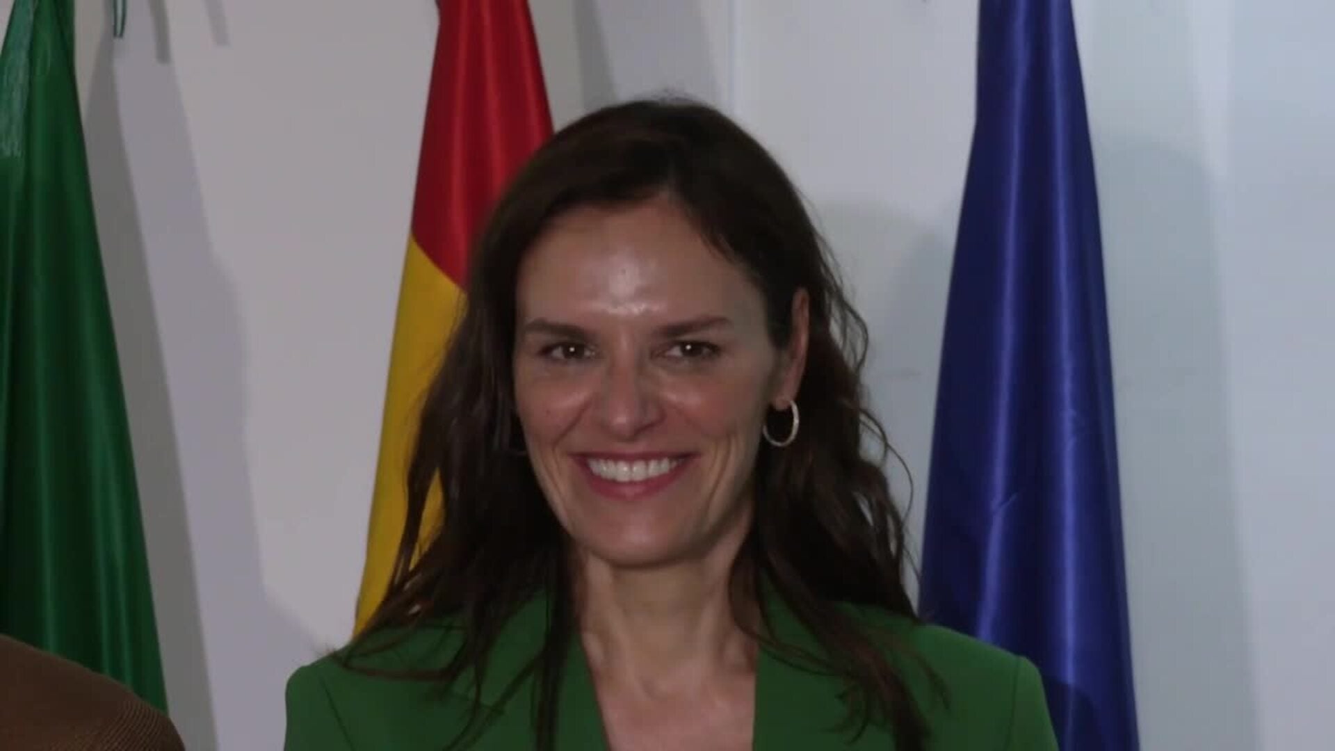 Juanma Moreno elige a Esperanza García (PP) como delegada de la Junta en Catalunya