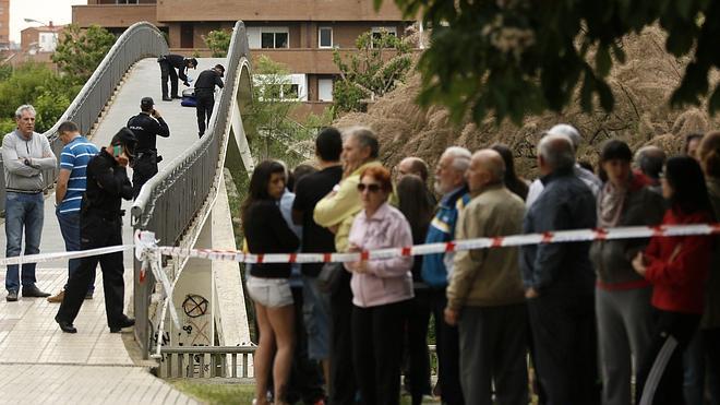 La autopsia revela que Carrasco fue rematada con un tiro de gracia en la cabeza tras recibir tres disparos a quemarropa por la espalda