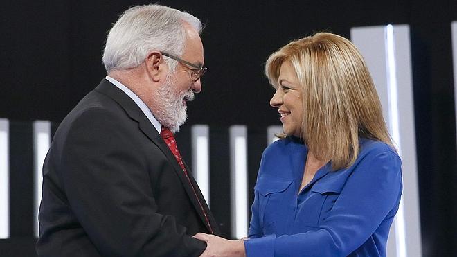 Cañete se defiende: «Siempre hemos creído en las mujeres»