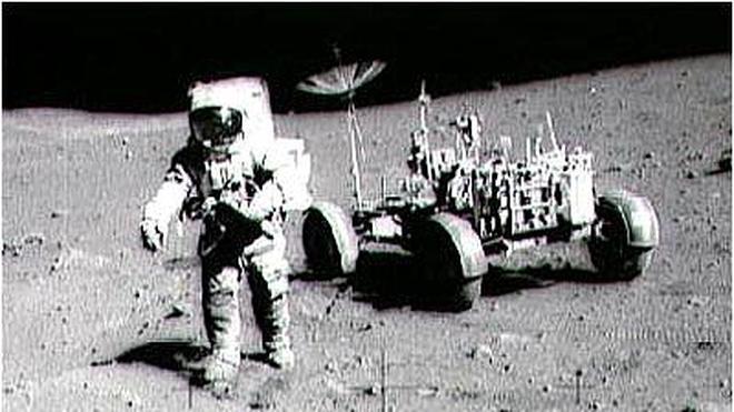 Una palanca del Apolo 15, subastada por 600.000 dólares