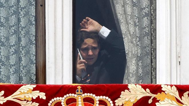 Una foto de Froilán hablando en el Palacio Real arrasa en las redes sociales