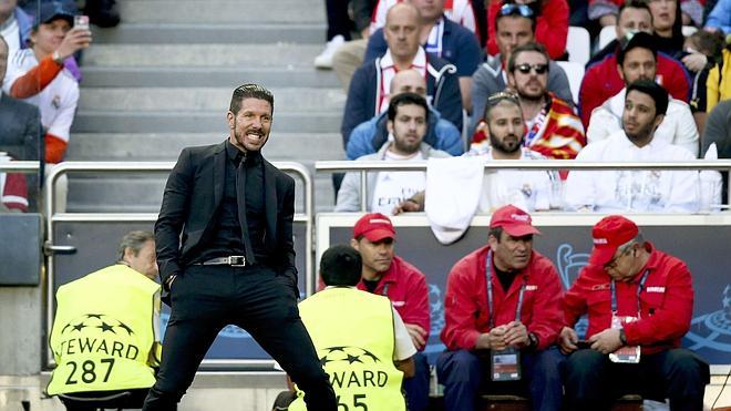 Simeone: «Ahora es muy fácil decir que Costa no funcionó»