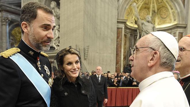 Letizia se suma al blanco