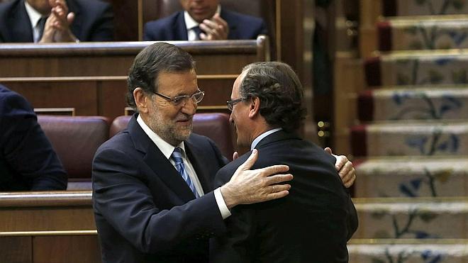 Rajoy insta a apoyar a Juncker por estabilidad y para recuperar la confianza