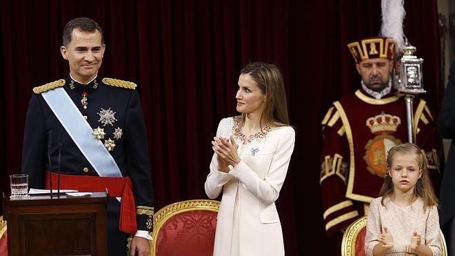 El coste de la proclamación de Felipe VI, «menor que el de un partido de alto riesgo»