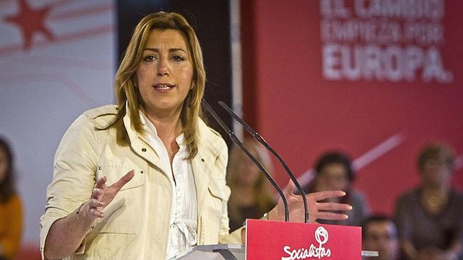 Susana Díaz defiende la «decencia y honestidad» de Chaves y Griñán