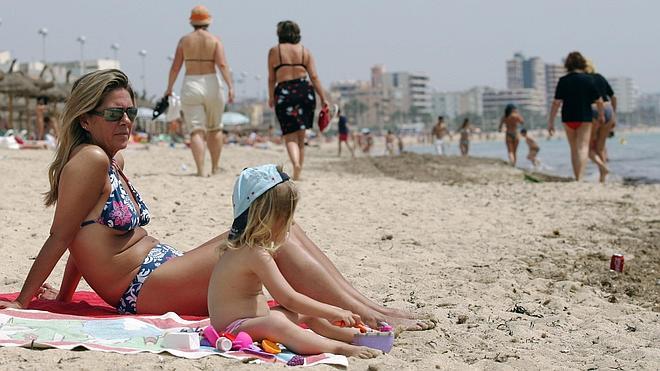 España vivió en julio el segundo mejor mes turístico de su historia