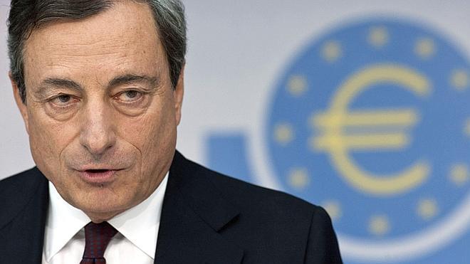 Draghi dice que el BCE está dispuesto a «ajustar aún más» su política