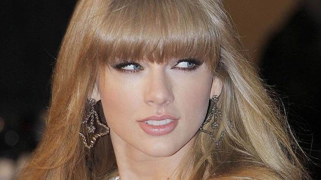 Taylor Swift lidera la lista 'People' de las mejor vestidas