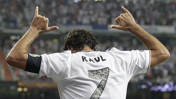 Raúl emprende la aventura americana antes de regresar al Real Madrid