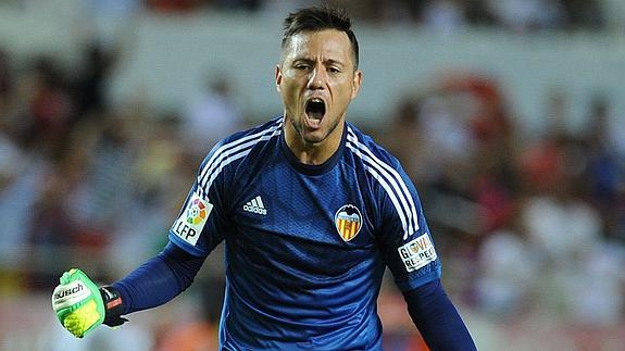 Diego Alves entra en la nueva lista de Dunga