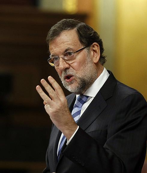 Rajoy esgrime los ERE para defenderse de las acusaciones de Sánchez sobre corrupción