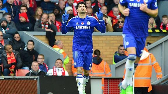 Diego Costa da la victoria al Chelsea en Anfield