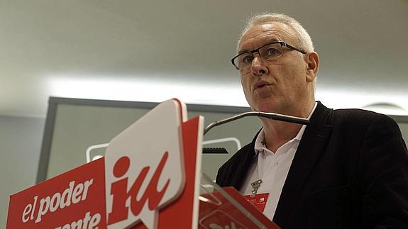Cayo Lara no será candidato de IU a las generales