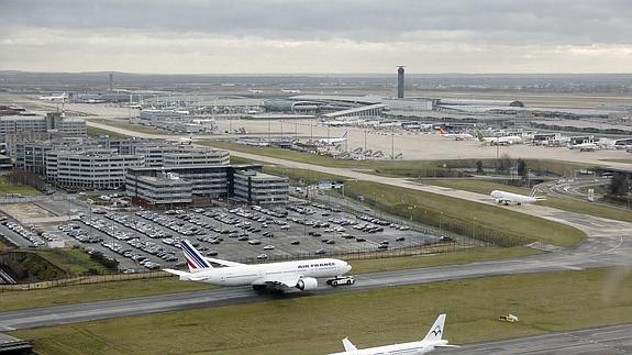 El aeropuerto Charles de Gaulle concentra los aterrizajes en su zona sur