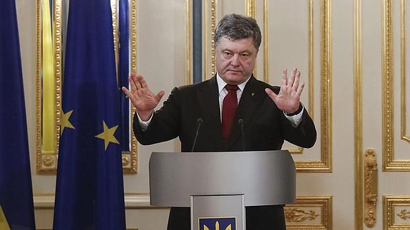 Poroshenko anuncia el comienzo de un proceso de reforma constitucional