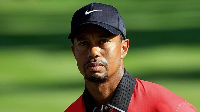 Tiger Woods sale del Top 100 mundial por primera vez en casi 20 años
