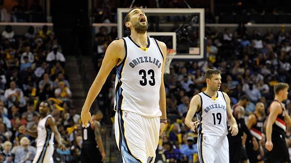 Los Grizzlies aplastan a los Trail Blazers en el primer duelo de los 'playoff'