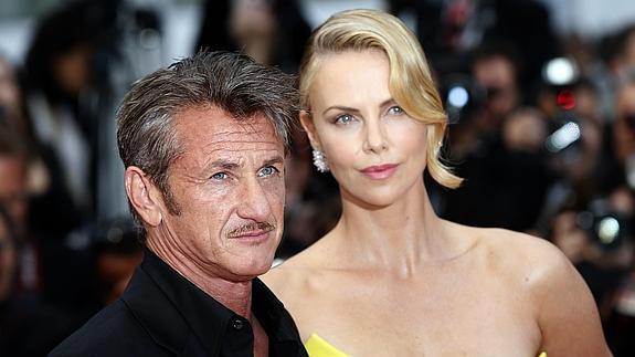 Charlize Theron y Sean Penn, la pareja del día en Cannes