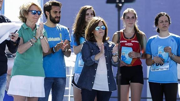 Santamaría y Pons se calzan las zapatillas en apoyo a Aguirre