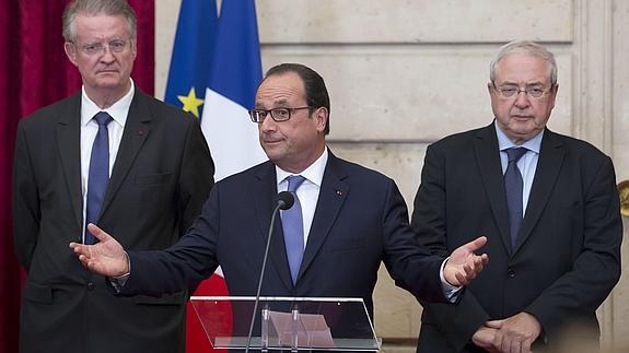 Hollande apuesta por un Gobierno y un Parlamento para la eurozona