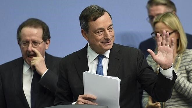 El BCE aumenta en 900 millones de euros la liquidez de emergencia para la banca griega