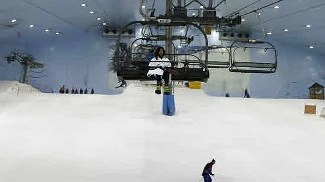 Dubái construirá la mayor estación de esquí del mundo