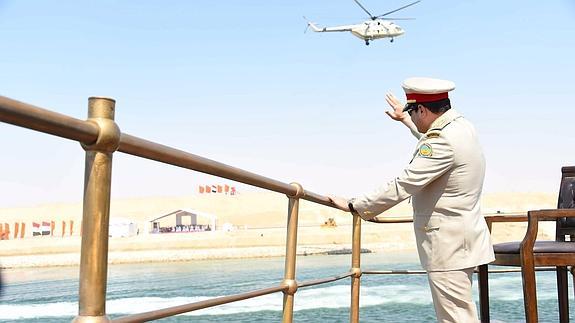 Egipto inaugura el nuevo canal de Suez bajo enormes medidas de seguridad