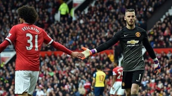 Van Gaal confirma que De Gea no jugará contra el Tottenham