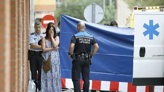 Muere una mujer apuñalada por su expareja en Castelldefels