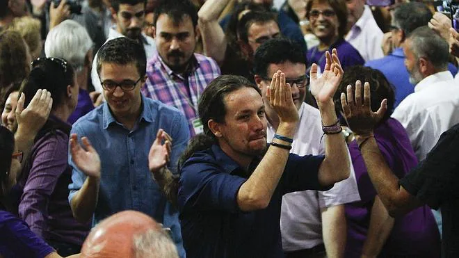 Iglesias y Errejón hacen autocrítica tras las catalanas