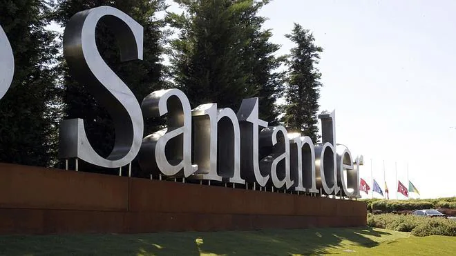 Falsa alarma en el Banco Santander por sobres con polvo blanco