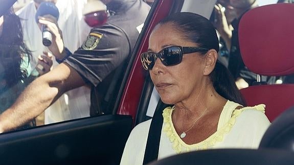 Isabel Pantoja sale de la cárcel por tercera vez con un permiso de seis días