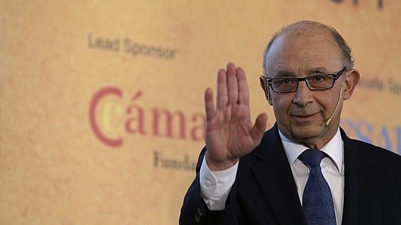 Montoro reconoce la «torpeza» de sus palabras, que «alguna vez se las lleva el viento»