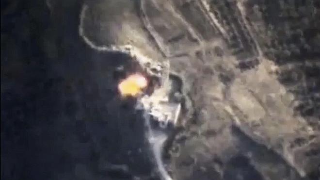 Mueren al menos 40 yihadistas del Estado Islámico en un ataque aéreo en el centro de Siria