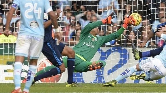 Keylor sostiene al líder en Balaídos