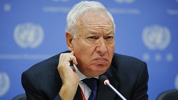 Margallo justifica los errores franceses en la identificación de los españoles