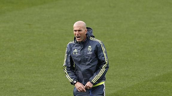 Zidane: «La BBC tiene que defender»