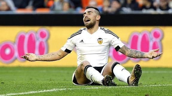 El Valencia rescata un punto ante un Rayo superior