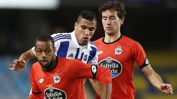 Xabi Prieto rescata un punto para la Real ante un buen Deportivo