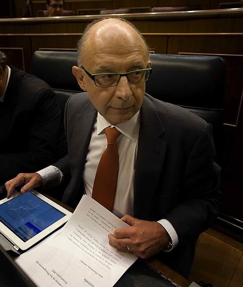 El Congreso se gasta en nuevas tabletas y ordenadores más de 827.000 euros