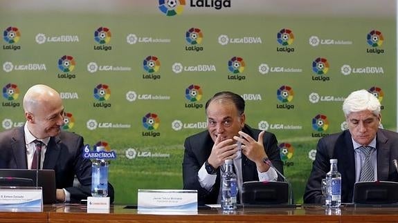 Tebas: «Jorge Pérez puede liderar el cambio que necesita la FEF»