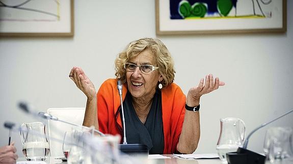 La oposición pide dimisiones mientras Carmena asegura que darán «las explicaciones necesarias»