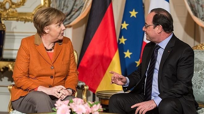 Hollande y Merkel hablan de la crisis de los refugiados y del 'brexit'