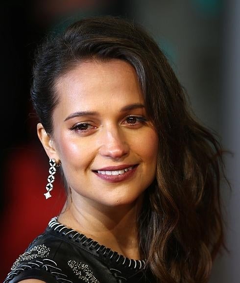 El estilo de Alicia Vikander, la actriz del momento