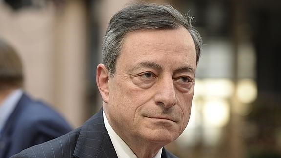 Draghi pide a los líderes reformas para impulsar la demanda y bajar los impuestos